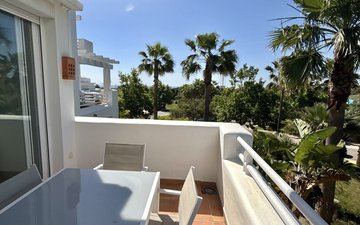 Property slide 21