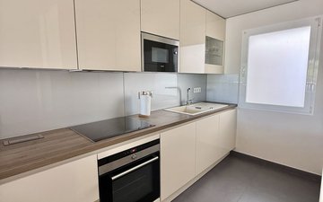 Property slide 7