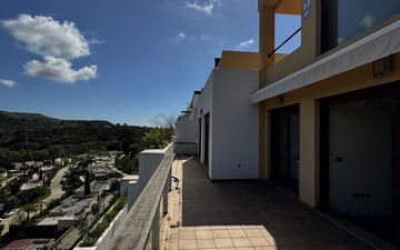 Property slide 33