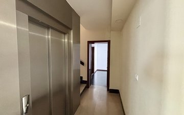 Property slide 118