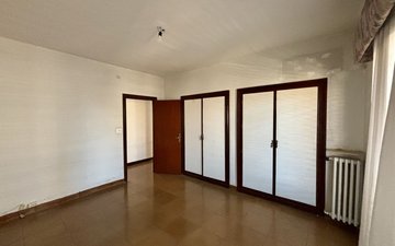 Property slide 29