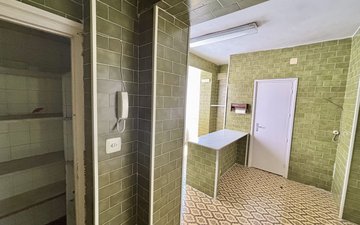 Property slide 51