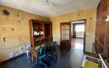 Property slide 68