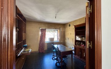 Property slide 72
