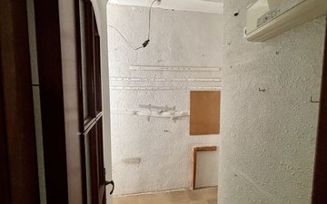 Property slide 83