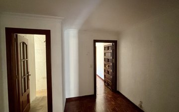 Property slide 85
