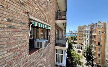 Property slide 86