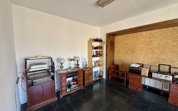 Property slide 94