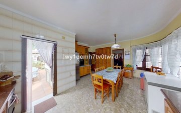 Property slide 27