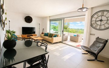 Property slide 7
