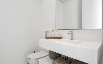 Property slide 21