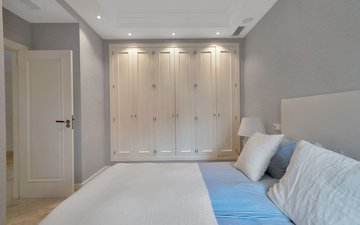 Property slide 21
