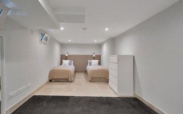 Property slide 33