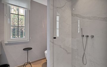 Property slide 40