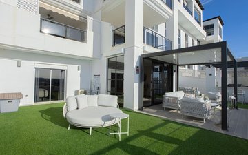 Property slide 19