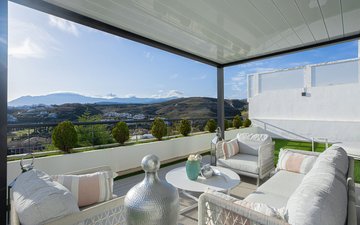 Property slide 21