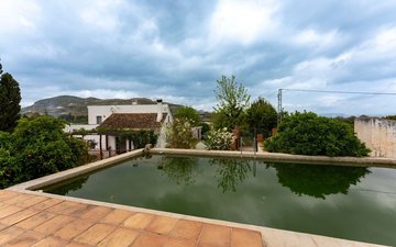 Property slide 41