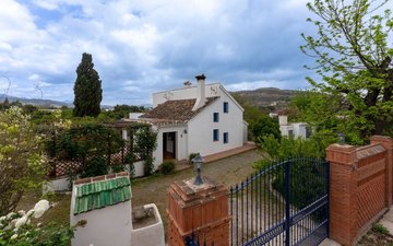 Property slide 43