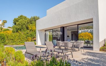 Property slide 14