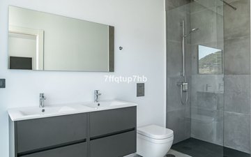 Property slide 21