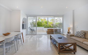 Property slide 19