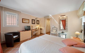 Property slide 15