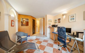 Property slide 20
