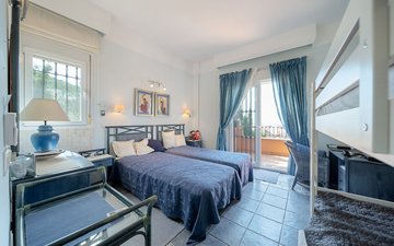 Property slide 6