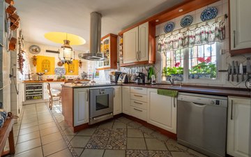 Property slide 19