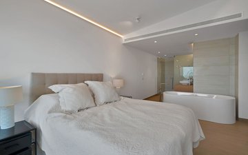 Property slide 25