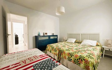 Property slide 14