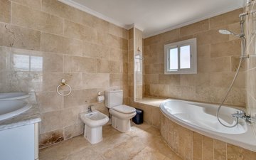 Property slide 14