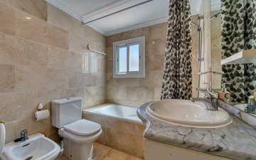 Property slide 22