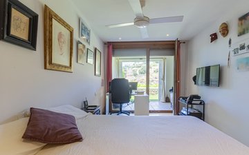 Property slide 26