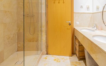 Property slide 46