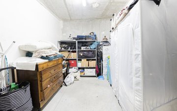 Property slide 59