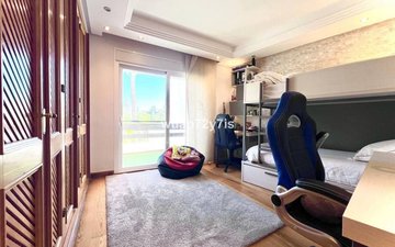 Property slide 20