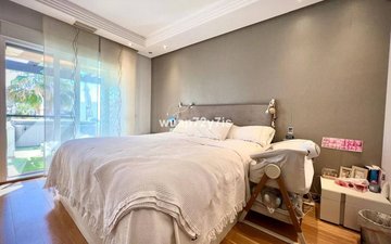 Property slide 24