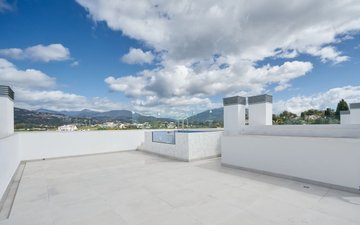 Property slide 17