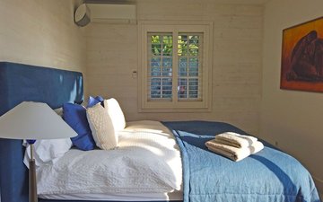 Property slide 70