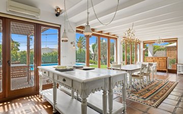 Property slide 25