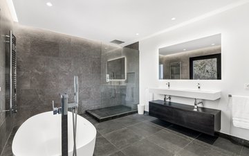 Property slide 16