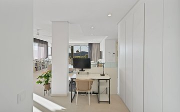 Property slide 25