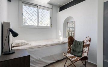 Property slide 20