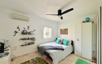 Property slide 16