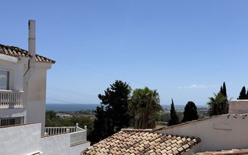 Property slide 25