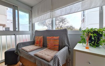 Property slide 19