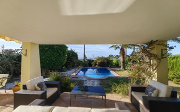 Property slide 14