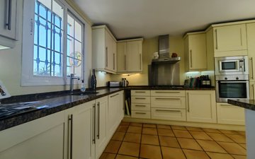 Property slide 18
