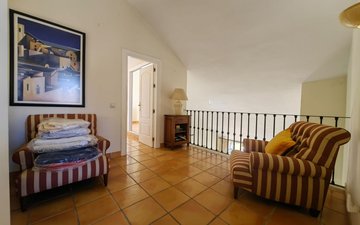 Property slide 39